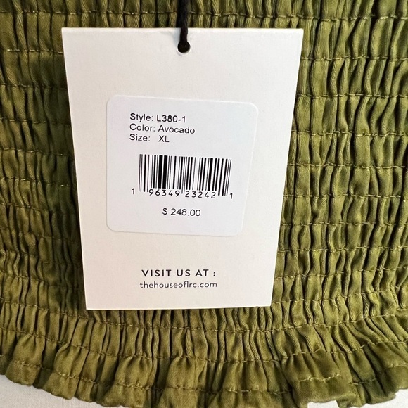 NWT LITA by Ciara Strapless Corset in Avocado
Size XL - Picture 13 of 14